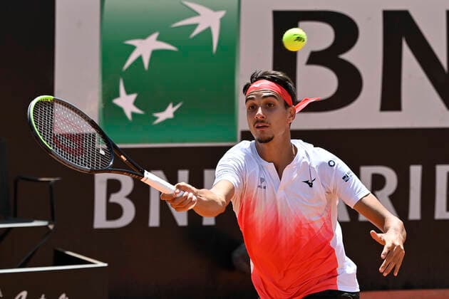 Photo Fabrizio Corradetti - LaPresse 12 05 2021 Roma (Italy) Tennis 2nd round Gianluca Mager (ITA) vs Lorenzo Sonego (ITA) Internazionali BNL d Italia 2021 In the pic: Lorenzo Sonego  Copyright: xFabrizioxCorradetti LaPressex