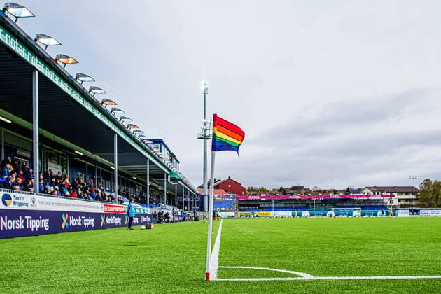 Sport Themen der Woche KW19 Sport Bilder des Tages 210512 A rainbow flag at Kristiansund Stadion during the Eliteserien match between Kristiansund and Bodo Glimt on May 12, 2021 in Kristiansund. Photo: Marius Simensen BILDBYRAN Cop 238 bbeng bodo glimt eliteserien football fotball fotboll kbk kristiansund Copyright: MARIUSxSIMENSEN BB210512BB864