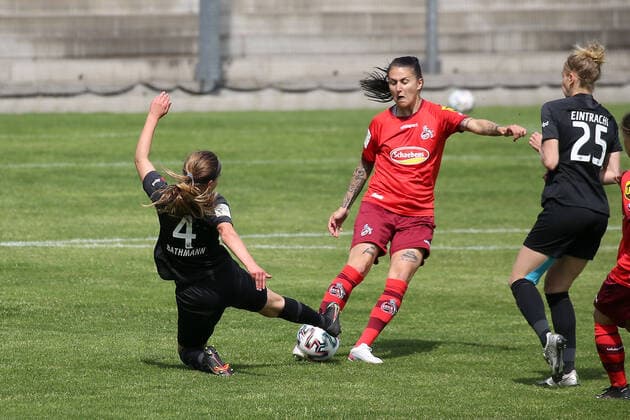 13.05.2021 2.BL 6. Spieltag Eintracht Frankfurt II 1.FC Köln v.l., Kara Bathmann (Eintracht Frankfurt II), Francesca Calo (1.FC Köln), Zweikampf, Action, Aktion, Battles for the Ball (DFL DFB REGULATIONS PROHIBIT ANY USE OF PHOTOGRAPHS as IMAGE SEQUENCES and or QUASI-VIDEO) Copyright: JoaquimxFerreira