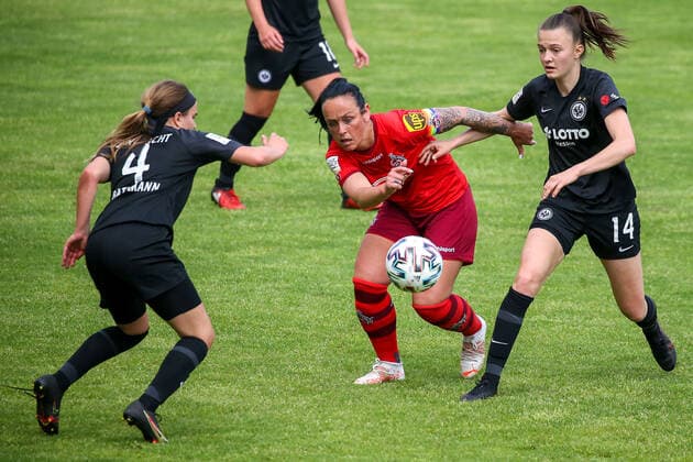 13.05.2021 2.BL 6. Spieltag Eintracht Frankfurt II 1.FC Köln v.l., Kara Bathmann (Eintracht Frankfurt II),Peggy Kuznik (1.FC Köln), Malin Katharina Jansen (Eintracht Frankfurt II), Zweikampf, Action, Aktion, Battles for the Ball (DFL DFB REGULATIONS PROHIBIT ANY USE OF PHOTOGRAPHS as IMAGE SEQUENCES and or QUASI-VIDEO) Copyright: JoaquimxFerreira