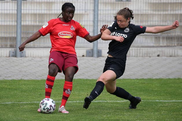 13.05.2021 2.BL 6. Spieltag Eintracht Frankfurt II 1.FC Köln v.l., Eunice Beckmann (1.FC Köln), Leonie Koester (Eintracht Frankfurt II), Zweikampf, Action, Aktion, Battles for the Ball (DFL DFB REGULATIONS PROHIBIT ANY USE OF PHOTOGRAPHS as IMAGE SEQUENCES and or QUASI-VIDEO) Copyright: JoaquimxFerreira
