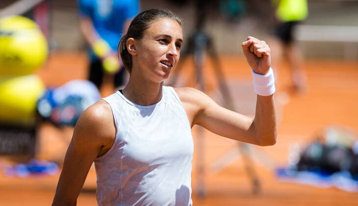 May 13, 2021, ROMA, ITALY: Petra Martic of Croatia in action during her third-round match at the 2021 Internazionali BNL d Italia WTA, Tennis Damen 1000 tournament against Nadia Podoroska of Argentina ROMA ITALY - ZUMAa181 20210513_zaa_a181_064 Copyright: xRobxPrangex