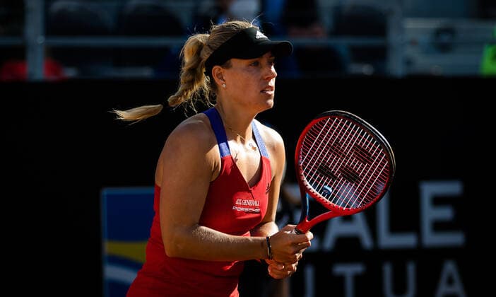 May 13, 2021, ROMA, ITALY: Angelique Kerber of Germany in action during her third-round match at the 2021 Internazionali BNL d Italia WTA, Tennis Damen 1000 tournament against Jelena Ostapenko of Latvia ROMA ITALY - ZUMAa181 20210513_zaa_a181_118 Copyright: xRobxPrangex