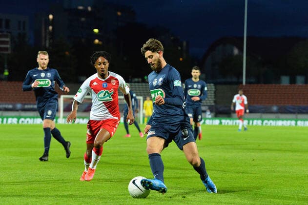 Fußball, Coupe de France, GFA Rumilly-Vallieres - AS Monaco Joris Cottin (rumilly) vs Gelson Martins (monaco) FOOTBALL : GFA Rumilly Vallieres vs AS Monaco - 1 2 de finale de Coupe de France - 13 05 2021 FredericChambert Panoramic 