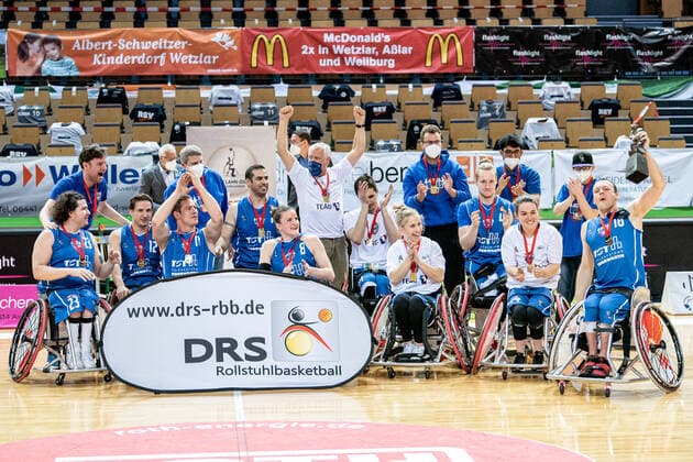 RBBL1 Playoffs 2021; Spiel 2 RSV Lahn-Dill - RSB Thuringia Bulls; 15.05.2021 Deutscher Meister 2021 - RSB Thuringia Bulls RBBL1 Playoffs 2021; Spiel 2 RSV Lahn-Dill - RSB Thuringia Bulls; 15.05.2021; Rittal Arena, Wetzlar (Hessen) Copyright: xBEAUTIFULxSPORTS Roeczeyx