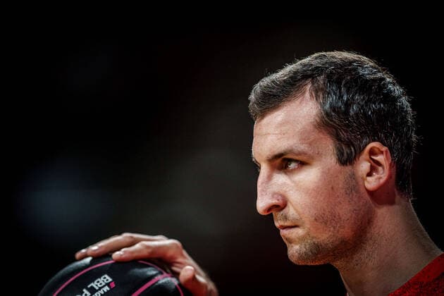 Basketball München 16.05.2021 Saison 2020 2021 MagentaSport BBL Pokal TOP FOUR: FINALE: FC Bayern München - ALBA Berlin Basketball München 16.05.2021 Saison 2020 2021 MagentaSport BBL Pokal TOP FOUR: FINALE: FC Bayern München - ALBA Berlin Paul Zipser (München, No.16) nur redaktionelle Verwendung - kommerzielle Verwendung Nutzung nur nach Absprache mit dem Fotografen. München Deutschland