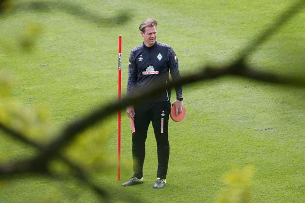 16.05.2021, Hotel Fuchsbachtal, Barsinghausen, Coronabedingtes Trainingslager von Werder Bremen, im Bild Tim Borowski (Co-Trainer, Bremen) Trainingslager SV Werder Bremen