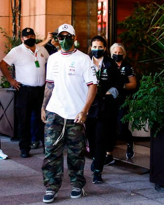 HAMILTON Lewis (gbr), Mercedes AMG F1 GP W12 E Performance, portrait during the 2021 Formula One World Championship, WM, Weltmeisterschaft Grand Prix of Monaco from on May 20 to 23 in Monaco FORMULE 1 : Grand Prix de Monaco - 19 05 2021 DPPI Panoramic  00121009__GDN9783