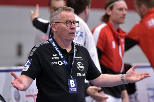 13-05-2021 pmk NE131985 Handball Herren Bundesliga Saison 2020 2021 Kreissporthalle Luebbecke Corona-Spieltag TSV GWD Minden - MT Melsungen Gudmindur GUDMUNDSSON -Trainer- Melsungen
