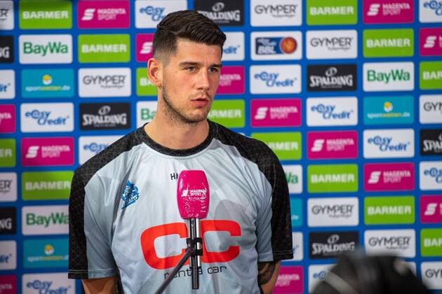 Bogdan Radosavljevic 15 (Hakro Merlins Crailsheim) im Interview, FC Bayern Basketball vs. HAKRO Merlins Crailsheim, BBL-Playoffs, Viertelfinale, 21.05.2021 Muenchen Bayern Deutschland