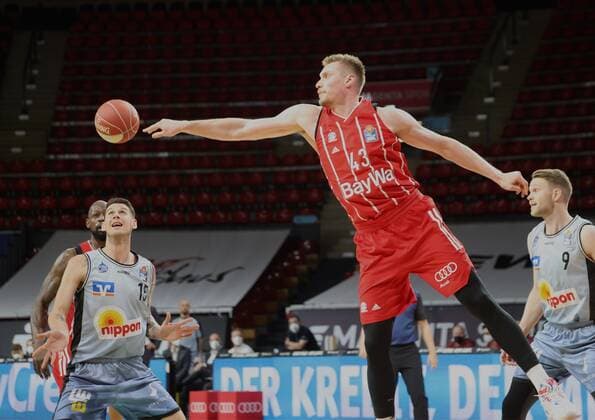 Bayerns 43 Leon RADOSEVIC. Basketball, Bayern - Crailsheim, BBL-Playoff, Viertelfinale, 2.Spiel, Saison 2020-2021, am 21.5.2021 in Muenchen, A U D I D O M E, Deutschland. Quelle Copyright Credit : Oryk HAIST