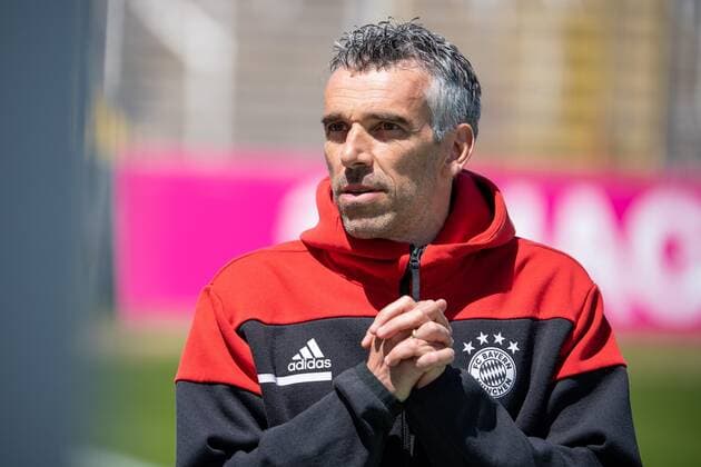 Cheftrainer Danny Schwarz (FC Bayern II), FC Bayern II vs. Hallescher FC, 3. Liga, 22.05.2021 DFB regulations prohibit any use of photographs as image sequences and or quasi-video Muenchen Bayern Deutschland