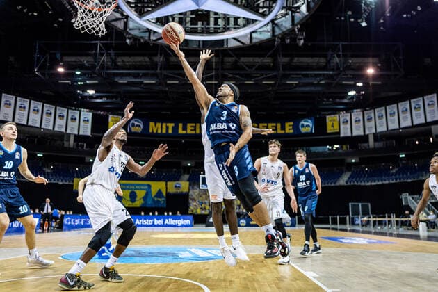 Basketball Berlin 22.05.2021 1. Bundesliga easyCredit-BBL BBL Saison 2020 2021 Playoffs Viertelfinale Spiel 2 Alba Berlin - Hamburg Towers Peyton Siva (Alba Berlin, No.03)