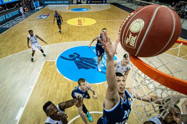 Basketball Berlin 22.05.2021 1. Bundesliga easyCredit-BBL BBL Saison 2020 2021 Playoffs Viertelfinale Spiel 2 Alba Berlin - Hamburg Towers Simone Fontecchio (Alba Berlin, No.20)
