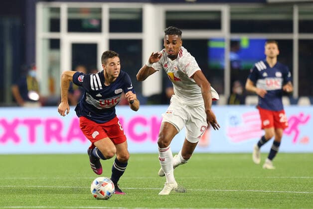 May 22, 2021; Foxborough, MA, USA; New England Revolution midfielder Matt Polster (8) and New York Red Bulls forward Fabio (9) in action during an MLS, Fussball Herren, USA match between New York Red Bulls Union and New England Revolution at Gillette Stadium. CSM Foxborough United States - ZUMAc04_ 20210522_zaf_c04_120 Copyright: xAnthonyxNesmithx