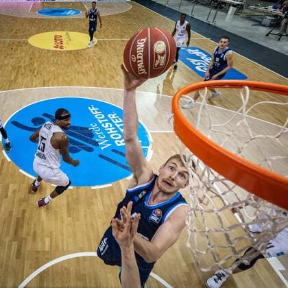 Basketball Berlin 22.05.2021 1. Bundesliga easyCredit-BBL BBL Saison 2020 2021 Playoffs Viertelfinale Spiel 2 Alba Berlin - Hamburg Towers Niels Giffey (Alba Berlin, No.05)