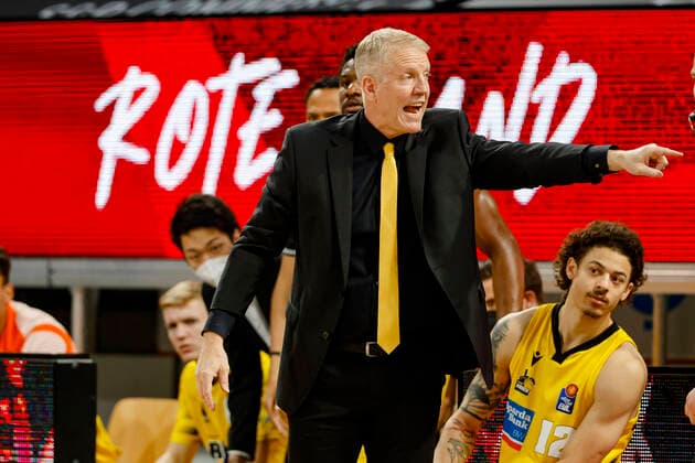 Headcoach John Patrick (MHP Riesen Ludwigsburg) Brose Bamberg - MHP Riesen Ludwigsburg - easyCredit-BBL - Basketball Bundesliga - Basketball Saison 2020 21 Playoff-Viertelfinale Spiel3 , Playoffs, 23.05.2021 Bamberg, Brose Arena Copyright: DanielxLöb