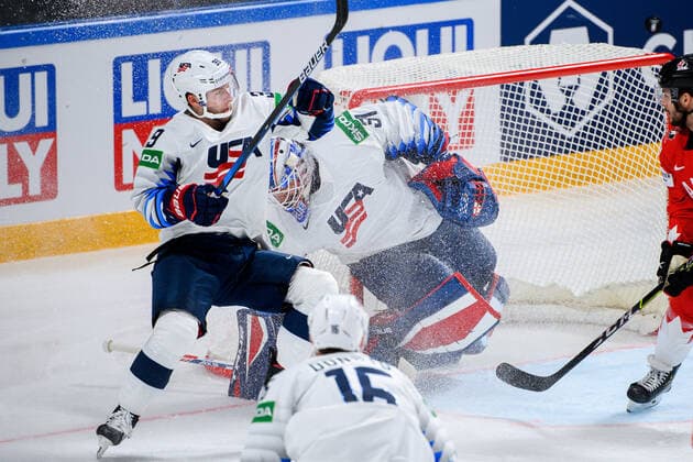 210523 Zac Jones and goalkeeper Anthony Stolarz of USA during the 2021 IIHF Ice hockey, Eishockey World Championship, WM, Weltmeisterschaft game between Canada and USA on May 23, 2021 in Riga. Photo: Simon Hastegard BILDBYRAN kod SH SH0112 ishockey ice hockey ishockey-vm iihf ice hockey world championship canada kanada usa day 3 bbeng Copyright: SIMONxHASTEGARD BB210523SH200