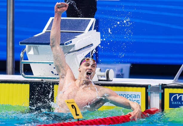 Bilder des Jahres 2021, Sport 05 Mai Sport Themen der Woche KW20 Sport Bilder des Tages Celebrating Gold Medal LIUKKONEN Ari-Pekka FIN 50m Freestyle Men Final Swimming Budapest - Hungary 23 5 2021 Duna Arena XXXV LEN European Aquatic Championships Photo Giorgio Scala Deepbluemedia Insidefoto giorgioXscala