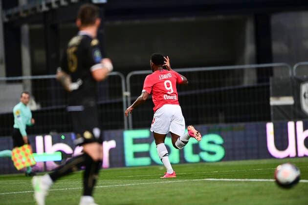 joie des joueurs Lillois apres le but de Jonathan David (Losc) FOOTBALL : Sco Angers vs LOSC - 38e journee Ligue 1 Uber Eats - 23 05 2021 JBAutissier Panoramic 