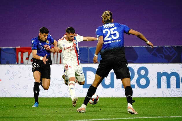 Houssem Aouar (Lyon) - Youcef Atal (OGC Nice) FOOTBALL : Lyon vs OGC Nice - Ligue 1 Uber Eats - Lyon - 23 05 2021 NorbertScanella PanoramiC 