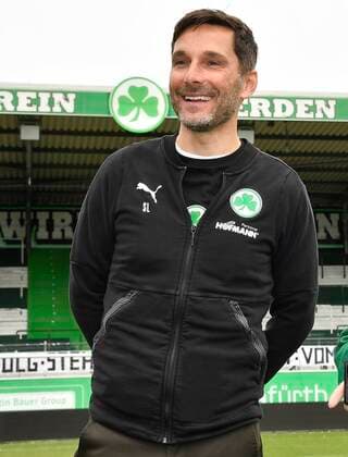 24.05.2021 - Fussball - Saison 2020 2021 - 2. Fussball - Bundesliga - SpVgg Greuther Fürth ( Kleeblatt ) - Aufstieg Aufsteiger in die erste Bundesliga - Eintrag in das goldene Buch der Stadt Fürth - Stefan Leitl (Trainer SpVgg Greuther Fürth ) happy