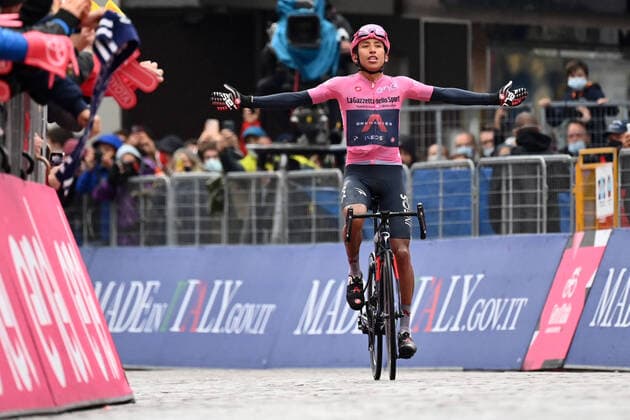 Sport Bilder des Tages Photo Massimo Paolone LaPresse May 24, 2021 Cortina D Ampezzo, Italy Cycling Giro d Italia 2021 - 104th edition - Stage 16 - from Sacile to Cortina D Ampezzo In the pic: BERNAL GOMEZ Egan Arley (COL) (INEOS GRENADIERS) stage winner  Copyright: xMassimoxPaolone LaPressex