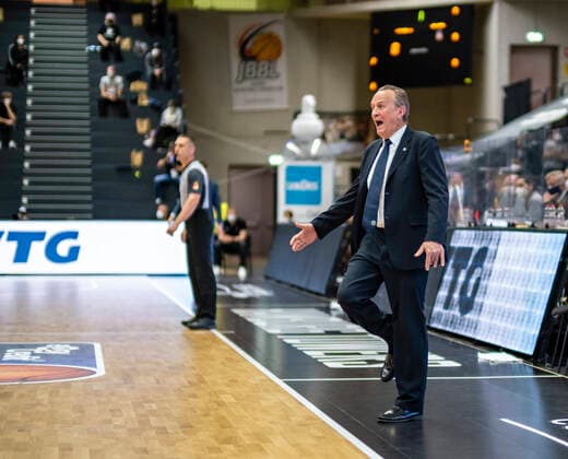 Head Coach Aito Garcia Reneses (Alba) 24.05.21, Hamburg Towers vs. Alba Berlin, Hamburg-Wilhelmsburg, edel-optics Arena, easyCredit BBL, Basketball Bundesliga, Saison 2020 2021, Play-Off Viertelfinale, 3. Spiel Â