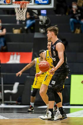 Maik Kotsar (Towers) 24.05.21, Hamburg Towers vs. Alba Berlin, Hamburg-Wilhelmsburg, edel-optics Arena, easyCredit BBL, Basketball Bundesliga, Saison 2020 2021, Play-Off Viertelfinale, 3. Spiel Â