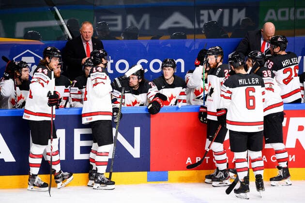 210524 Players of Canada look dejected during the 2021 IIHF Ice hockey, Eishockey World Championship, WM, Weltmeisterschaft game between Germany and Canada on May 24, 2021 in Riga. Photo: Simon Hastegard BILDBYRAN kod SH SH0113 ishockey ice hockey ishockey-vm iihf ice hockey world championship germany tyskland canada kanada day 4 bbeng depp Copyright: SIMONxHASTEGARD BB210524SH043