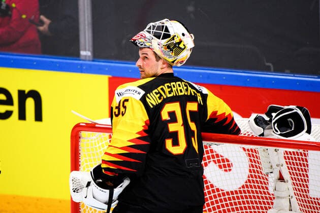 210524 Goalkeeper Mathias Niederberger of Germany during the 2021 IIHF Ice hockey, Eishockey World Championship, WM, Weltmeisterschaft game between Germany and Canada on May 24, 2021 in Riga. Photo: Simon Hastegard BILDBYRAN kod SH SH0113 ishockey ice hockey ishockey-vm iihf ice hockey world championship germany tyskland canada kanada day 4 bbeng Copyright: SIMONxHASTEGARD BB210524SH060