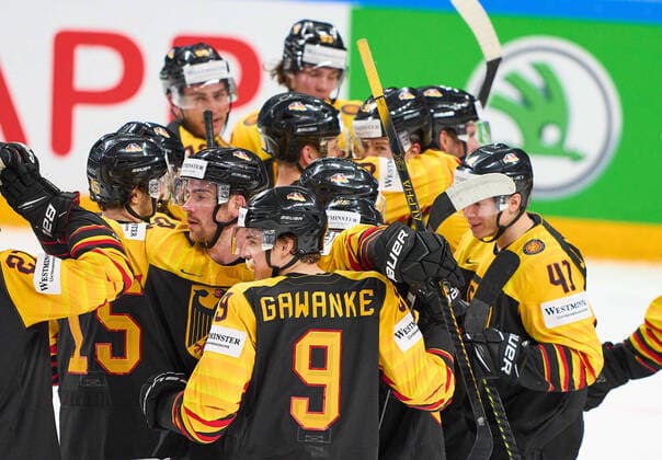 Mathias NIEDERBERGER 35 goalie of Germany celebration after the match Korbinian HOLZER 5 Leon GAWANKE 9 of Germany Jonas MÜLLER, MUELLER 41 of Germany Moritz SEIDER 53 of Germany Germany celebrates his goal, happy, laugh, celebration, 3-1 GERMANY - CANADA IIHF Ice hockey, Eishockey WORLD CHAMPIONSHIPS Group B in Riga, Latvia, Lettland, May 24, 2021, Season 2020 2021