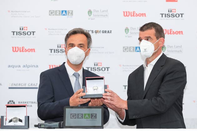 BASKETBALL - FIBA 3x3 Olympic Qualifying GRAZ,AUSTRIA,25.MAY.21 - BASKETBALL - FIBA 3x3 Olympic Qualifying, preview, press conference, PK, Pressekonferenz Image shows mayor Siegfried Nagl (Graz) and managing director Alex Sanchez (3x3).  GEPAxpictures xMarioxBuehner