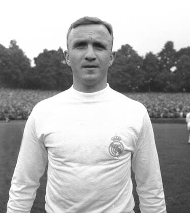 Internationales Freundschaftsspiel: 1. FC Köln - Real Madrid 4:5 13.08.1960. Jose Emilio Santamaria (Real Madrid) Portrait. Nur fuer journalistische Zwecke! Only for editorial use! *** International friendly match 1 FC Köln Real Madrid 4 5 13 08 1960 Jose Emilio Santamaria Real Madrid Portrait For journalistic use only Only for editorial use HM