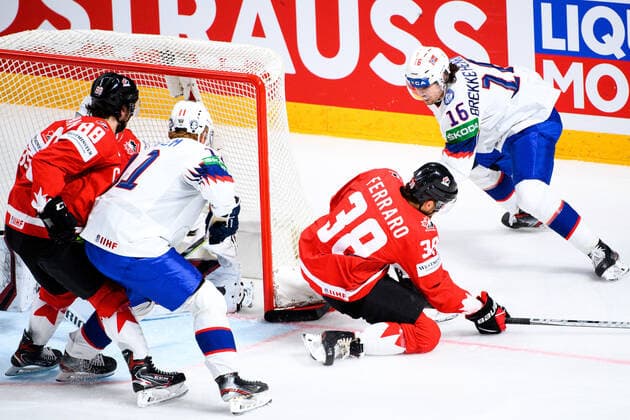 210526 Magnus Brekke Henriksen of Norway during the 2021 IIHF Ice hockey, Eishockey World Championship, WM, Weltmeisterschaft game between Canada and Norway on May 26, 2021 in Riga. Photo: Simon Hastegard BILDBYRAN kod SH SH0117 ishockey ice hockey ishockey-vm iihf ice hockey world championship canada kanada norge norway day 6 bbeng Copyright: SIMONxHASTEGARD BB210526SH024