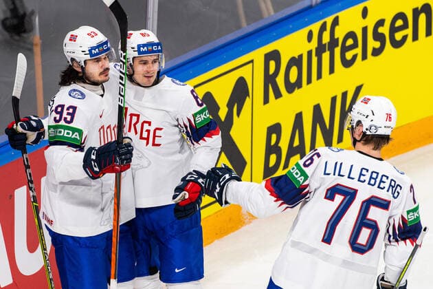 210526 Thomas Valkvae Olsen of Norway celebrates with Michael Haga after scoring 1-2 during the 2021 IIHF Ice hockey, Eishockey World Championship, WM, Weltmeisterschaft game between Canada and Norway on May 26, 2021 in Riga. Photo: Simon Hastegard BILDBYRAN kod SH SH0117 ishockey ice hockey ishockey-vm iihf ice hockey world championship canada kanada norge norway day 6 bbeng jubel Copyright: SIMONxHASTEGARD BB210526SH040