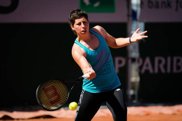 May 27, 2021: Carla Suarez Navarro of Spain during practice ahead of the 2021 Roland Garros Grand Slam Tournament - ZUMAa181 20210527_zaa_a181_015 Copyright: xRobxPrangex