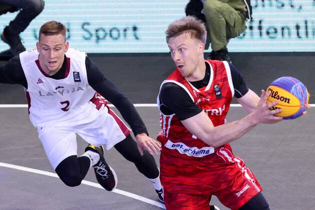 BASKETBALL - FIBA 3x3 Olympic Qualifying GRAZ,AUSTRIA,27.MAY.21 - BASKETBALL - FIBA 3x3 Olympic Qualifying, men, AUT vs LAT. Image shows Karlis Lasmanis (LAT) and Matthias Linortner (AUT).  GEPAxpictures xChristianxWalgram