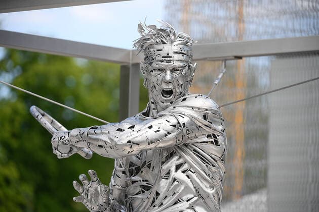 28.05.2021 Paris France, Tennis French Open Roland Garros 2021 v.l., Rafael Nadal Statue im Stade Roland Garros