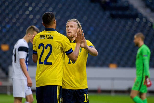 210529 Robin Quaison and Emil Forsberg of Sweden celebrate the 1-0 goal during the International Friendly, Länderspiel, Nationalmannschaft football match between Sweden and Finland on May 29, 2021 in Stockholm. Photo: Johanna Lundberg BILDBYRAN kod JL MT0180 bbeng fotboll football soccer fotball träningslandskamp landskamp international friendly sverige sweden sverige a finland jubel *** 210529 Robin Quaison and Emil Forsberg of Sweden celebrate the 1 0 goal during the international friendly football match between Sweden and Finland on May 29, 2021 in Stockholm Photo Johanna Lundberg BILDBYRAN kod JL MT0180 bbeng fotboll football soccer fotball träningslandskamp landskamp international friendly sverige sweden sverige a finland cheers,  Copyright: JOHANNAxLUNDBERG BB210529JL006