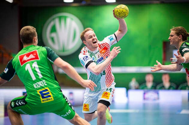 Bilder des Jahres 2021, Sport 05 Mai Sport Themen der Woche KW21 Sport Bilder des Tages 29.05.2021 - Handball, 2020 2021, 1. Bundesliga, 32. Spieltag, GWD Minden - SC Magdeburg: Omar Ingi Magnusson (Magdeburg) Lübbecke Nordrhein-Westfalen Deutschland Kreissporthalle *** 29 05 2021 Handball, 2020 2021, 1 Bundesliga, 32 Matchday, GWD Minden SC Magdeburg Omar Ingi Magnusson Magdeburg Lübbecke North Rhine Westphalia Germany Kreissporthalle