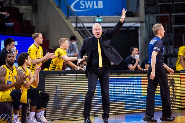 John Patrick (Headcoach MHP RIESEN Ludwigsburg) ; Schrei 1. Basketball Bundesliga easyCredit BBL: MHP RIESEN Ludwigsburg - Bayern Muenchen am 29.05.2021 in Ludwigsburg (MHPArena), Baden-Wuerttemberg, Deutschland Ludwigsburg. 29.05.21 Basketball , 29.05.2021, Ludwigsburg (Deutschland)