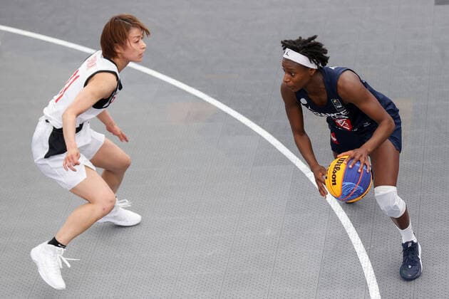 BASKETBALL - FIBA 3x3 Olympic Qualifying GRAZ,AUSTRIA,30.MAY.21 - BASKETBALL - FIBA 3x3 Olympic Qualifying, semifinal, women, JPN vs FRA. Image shows Mio Shinozaki (JPN) and Migna Toure (FRA).  GEPAxpictures xChristianxWalgram