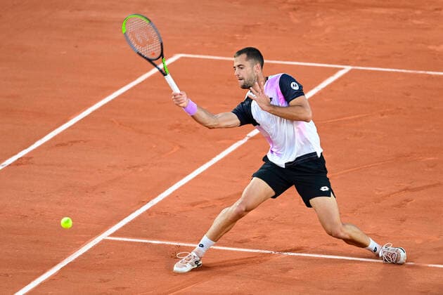 Laslo Djere (srb) TENNIS : Internationaux de France Roland Garros 2021 - Paris - 30 05 2021 JBAutissier Panoramic 