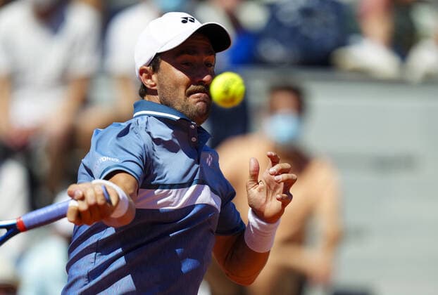 Mandatory Credit: Photo by Javier Garcia BPI Shutterstock (11977038w) Steve Johnson during his first round match French Open Tennis, Day Two, Roland Garros, Paris, France - 31 May 2021 French Open Tennis, Day Two, Roland Garros, Paris, France - 31 May 2021  Copyright: xJavierxGarcia BPI Shutterstockx 11977038w