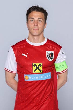 SOCCER - OEFB, team photo shoot OBERWART,AUSTRIA,29.MAY.21 - SOCCER - OEFB, Oesterreichischer Fussball-Bund, team photoshooting. Image shows Julian Baumgartlinger (AUT).  GEPAxpictures xChristianxWalgram
