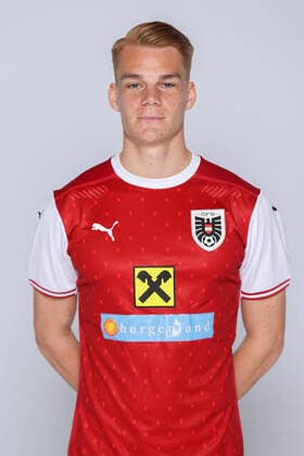 SOCCER - OEFB, team photo shoot OBERWART,AUSTRIA,29.MAY.21 - SOCCER - OEFB, Oesterreichischer Fussball-Bund, team photoshooting. Image shows Philipp Lienhart (AUT).  GEPAxpictures xChristianxWalgram