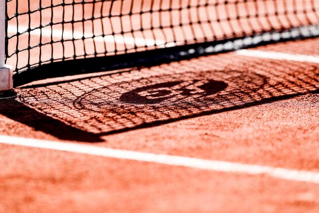 TENNIS - French Open 2021 PARIS,FRANCE,31.MAY.21 - TENNIS - ATP, Tennis Herren World Tour, French Open, Roland Garros, Grand Slam. Image shows a feature with the net.  GEPAxpictures xPatrickxSteiner