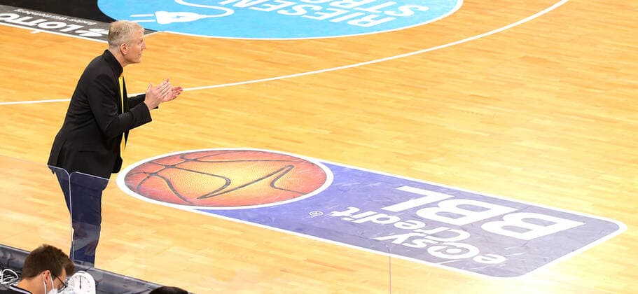 31.05.2021, Deutschland, Ludwigsburg, Basketball easyCredit BBL Bundesliga, Play-off Halbfinale, Spiel 2 MHP RIESEN Ludwigsburg vs. FC Bayern München Basketball: MHP Trainer John Patrick