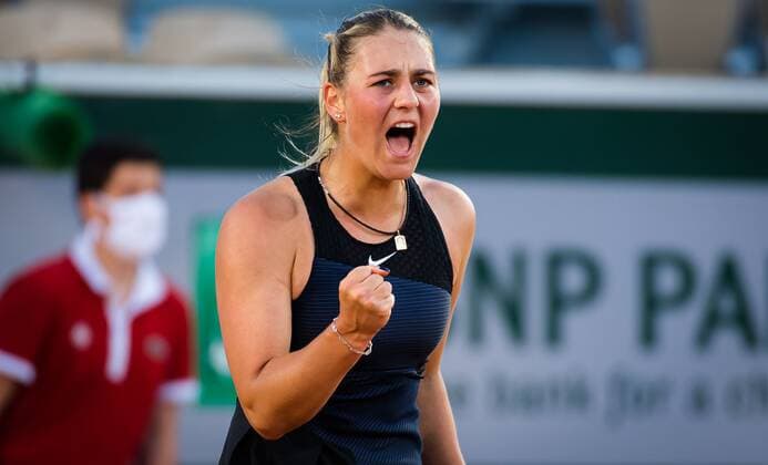 Mandatory Credit: Photo by Rob Prange Shutterstock (11977019fr) Marta Kostyuk of Ukraine in action during the first round of the 2021 Roland Garros Grand Slam Tournament French Open Tennis, Day Two, Roland Garros, Paris, France - 31 May 2021 French Open Tennis, Day Two, Roland Garros, Paris, France - 31 May 2021  Copyright: xRobxPrange Shutterstockx 11977019fr
